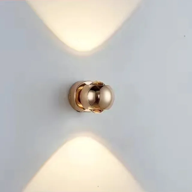 Adjustable 180° Rotating Wall Light