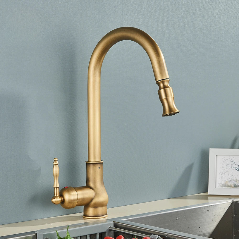 Traditional Bronze Kitchen Sink Faucet - Glamry