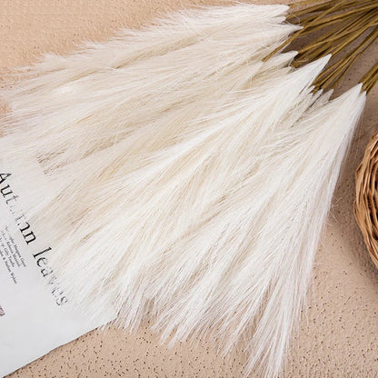Soft Feather Pampas Flower Arrangement