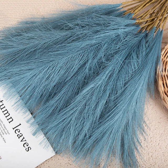 Soft Feather Pampas Flower Arrangement