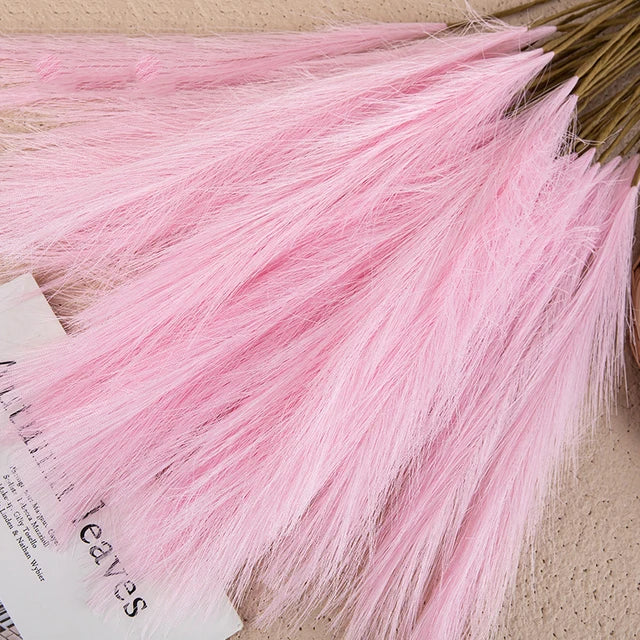 Soft Feather Pampas Flower Arrangement