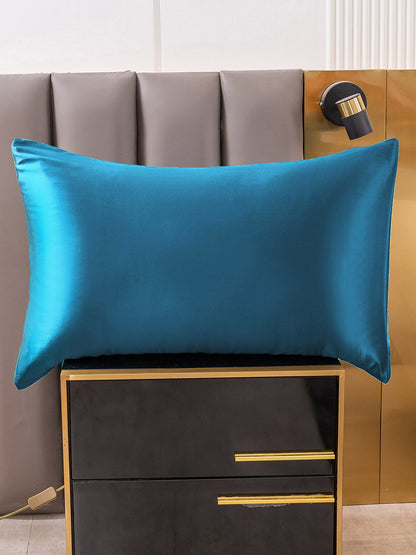 Soft Mulberry Silk Pillowcase with Zipper Closure