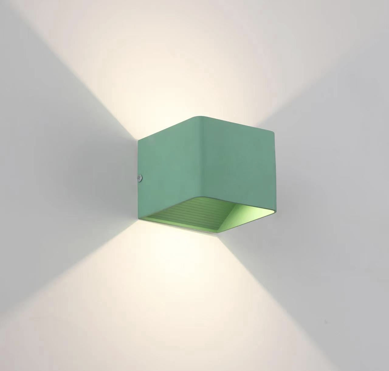 Modern White Wall Lamp