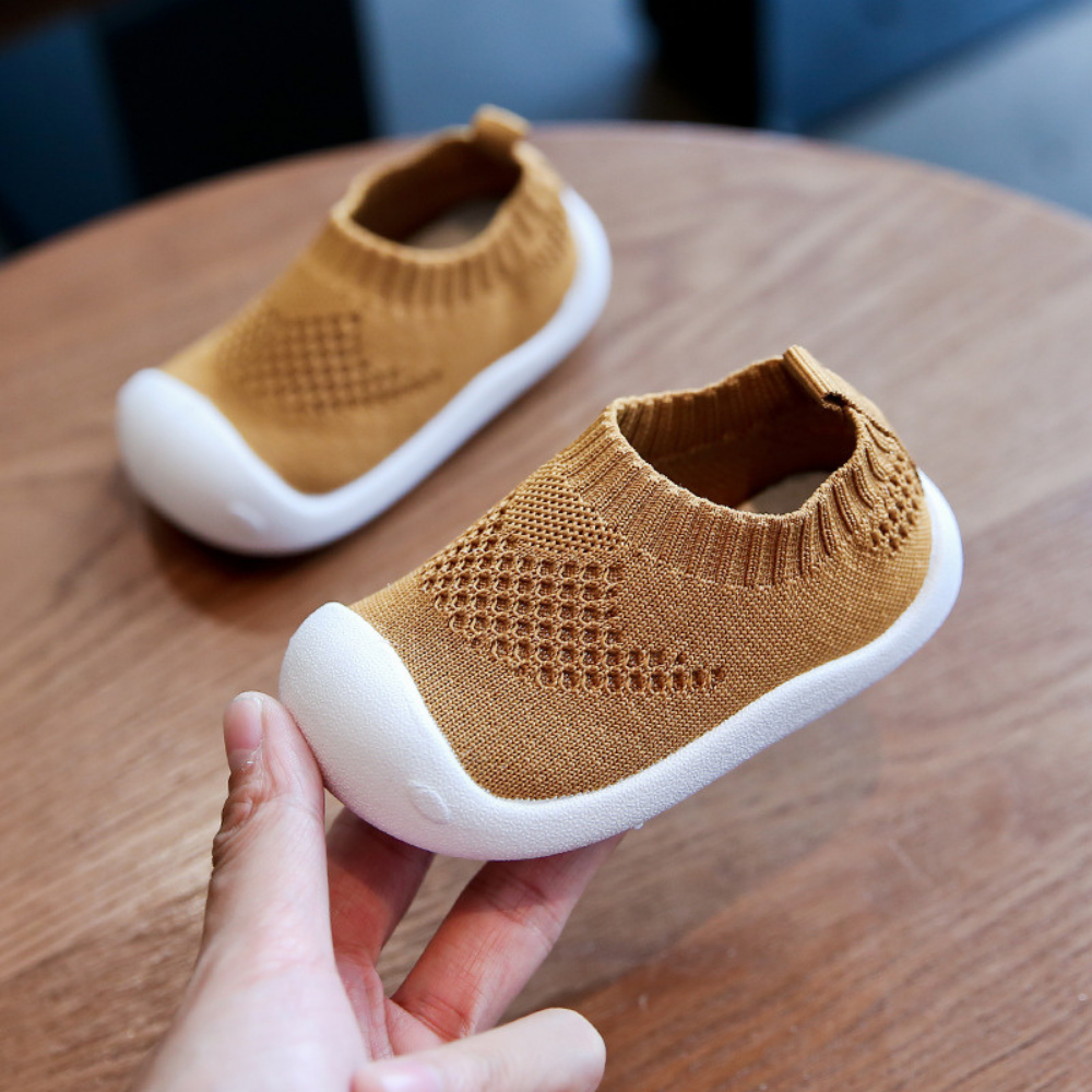 Comfy Grip Toddler Slippers for Indoor Protection - Glamry