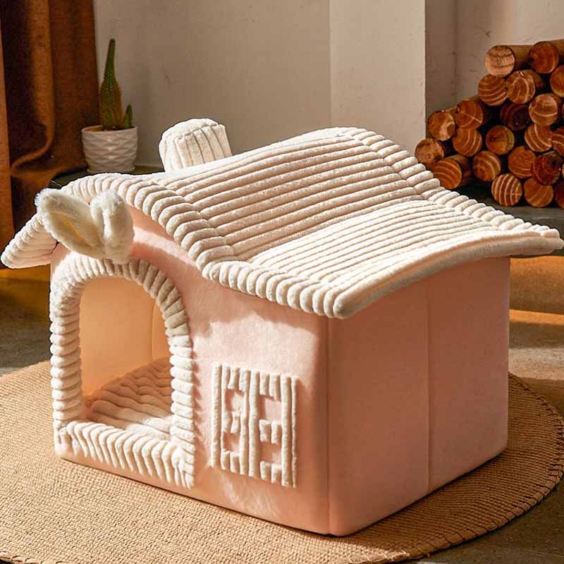 Warm Kitty Hideaway Bed with Cozy Hut Design