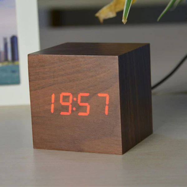 Sleek Digital LED Table Clock for Modern Home Office - Glamry
