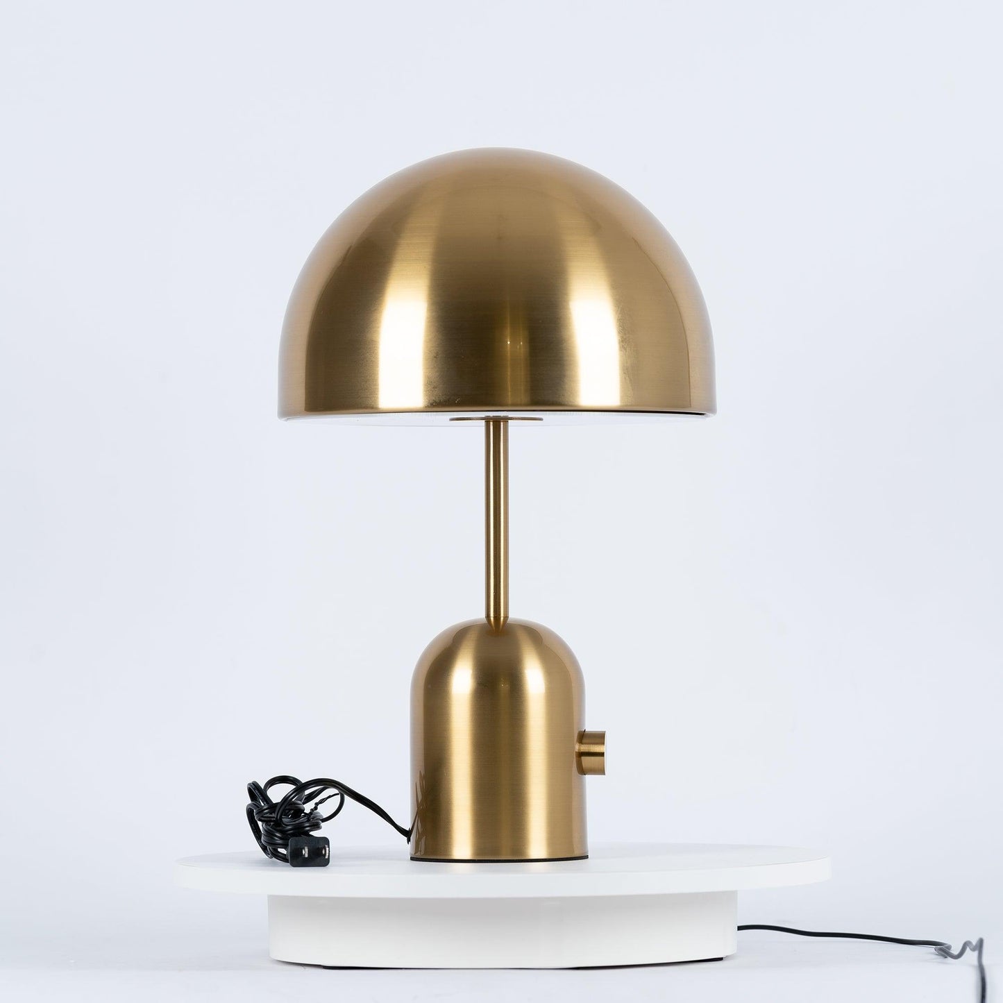 Classic Style Round Table Lamp
