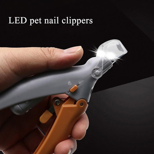 Easy to Use LED Pet Nail Trimmer with Magnifier - Glamry