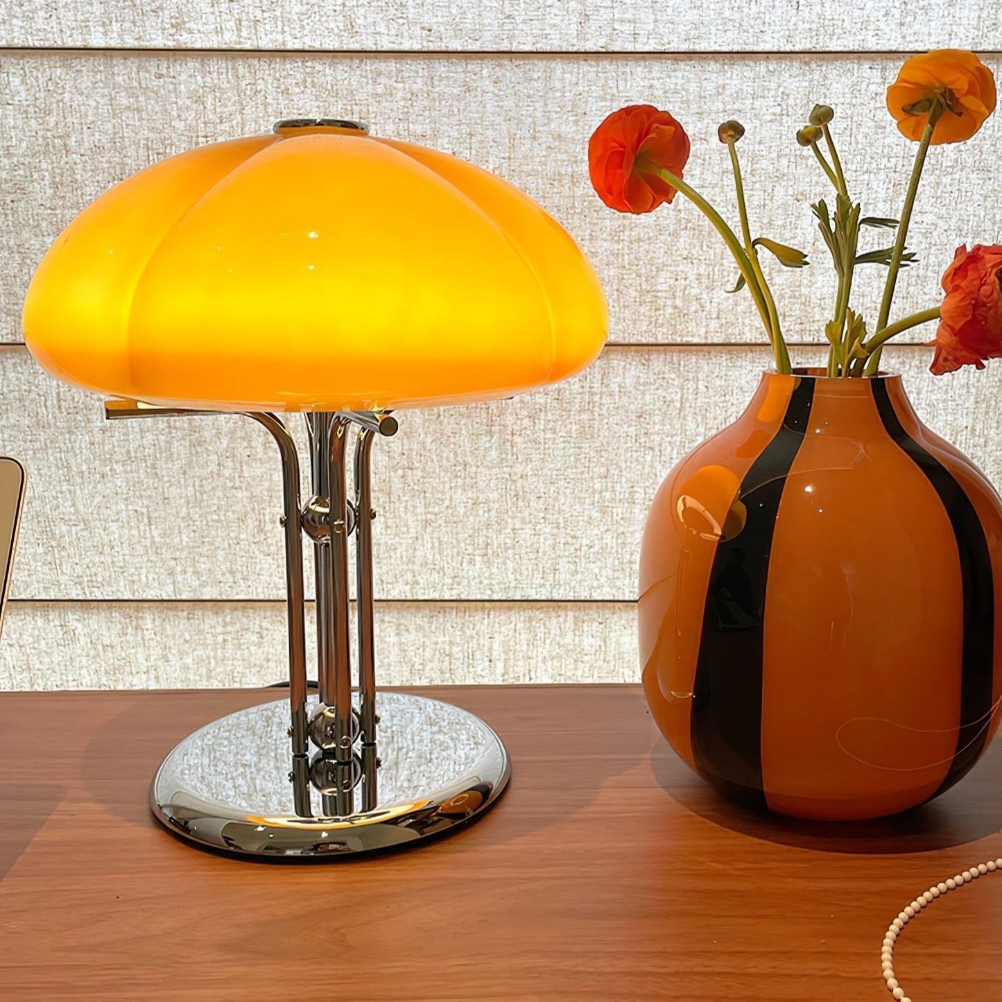 Modern Minimalist Desk Lamp