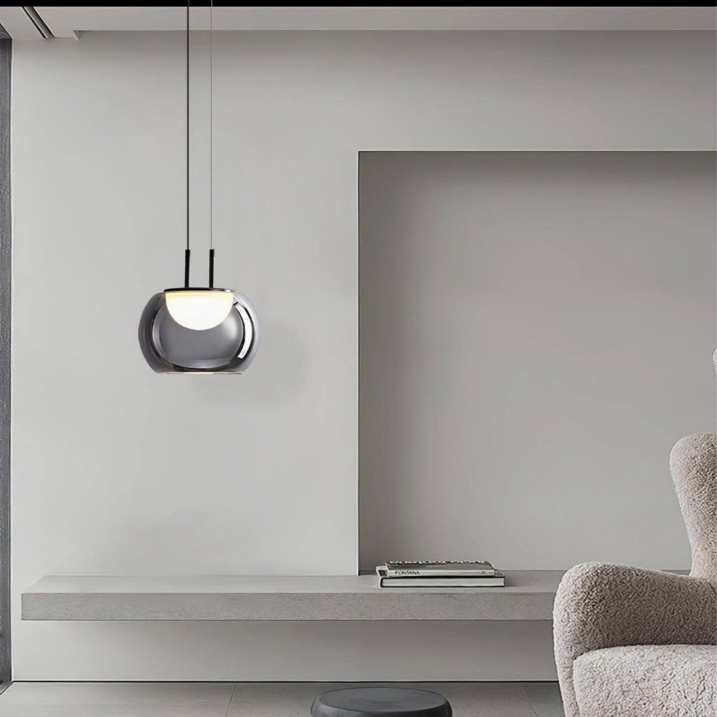 Circular Crystal Table Lamp