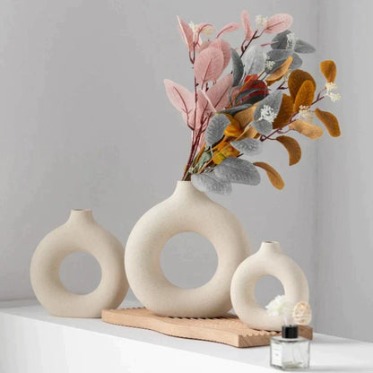 Beautiful Clear Glass Decorative Vase - Glamry