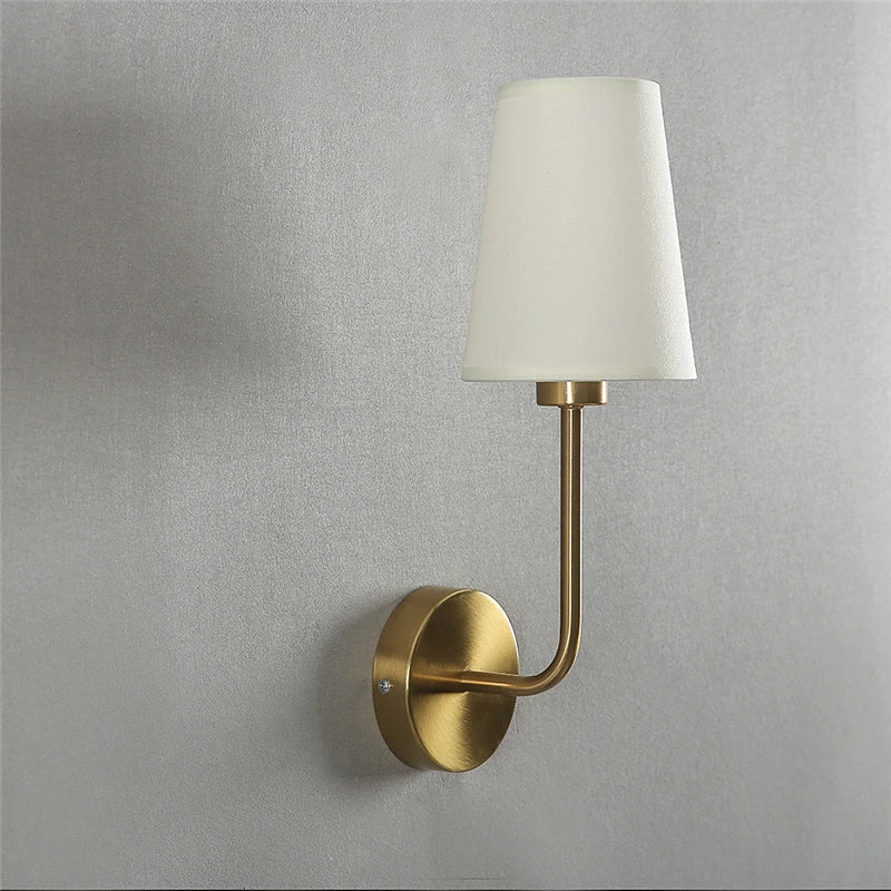 EasyFit Table Lamp with Classic Natural Shade