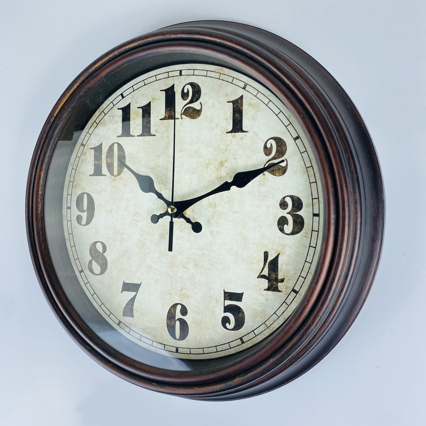 Classic Walnut Wooden Clock