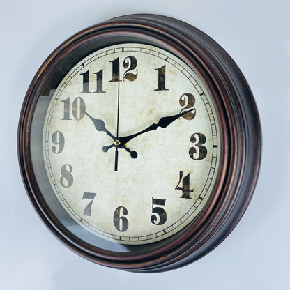 Classic Walnut Wooden Clock