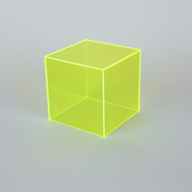 Clear Plastic Storage Box for Modern Display - Glamry