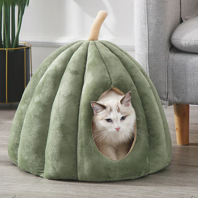 Warm Plush Cat Bed for Winter Comfort