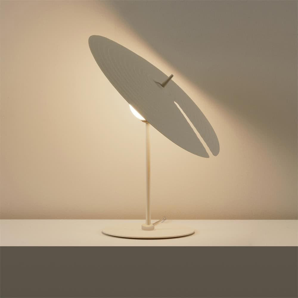Classic Elegant Table Lamp with Soft Warm Glow