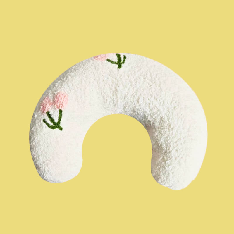 Plush Dog Bed with Calming Supportive Cushion Design - Glamry