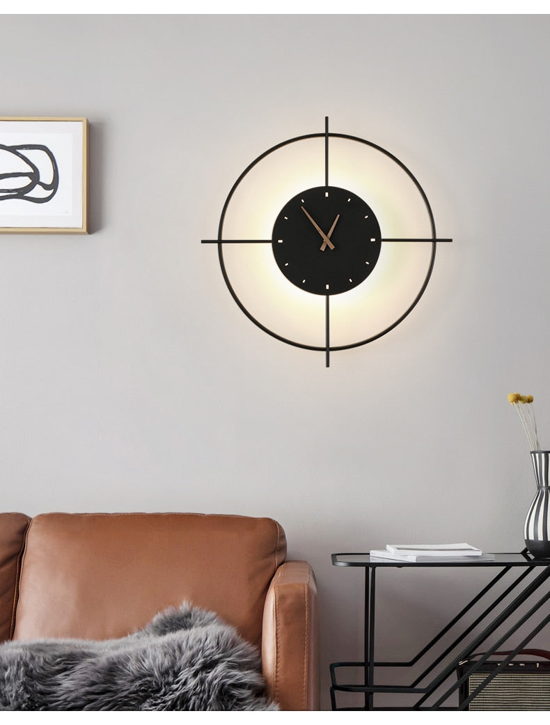 Elegant Crystal Round Wall Clock