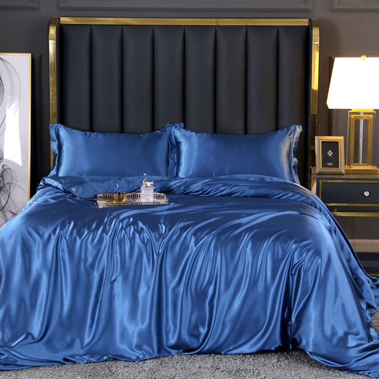 Soft 4-Piece Premium Silk Bed Set