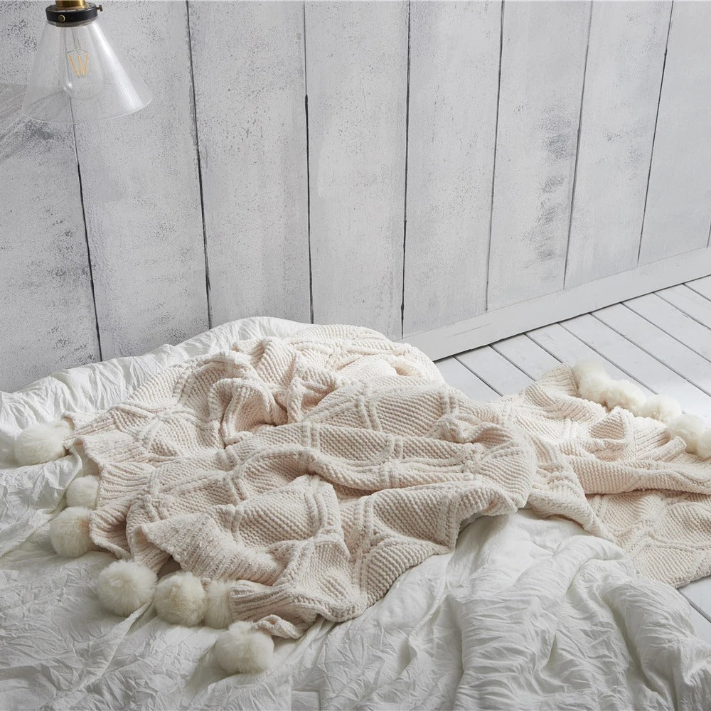 Soft Pom Pom Throw Blanket - Glamry