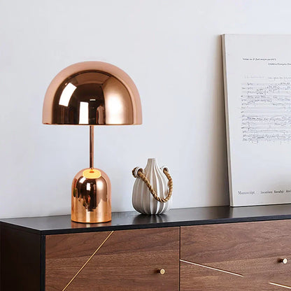 Elegant Copper Table Lamp - Glamry