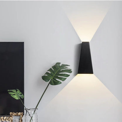Stylish LED Wall Lamp with Unique Design - Glamry