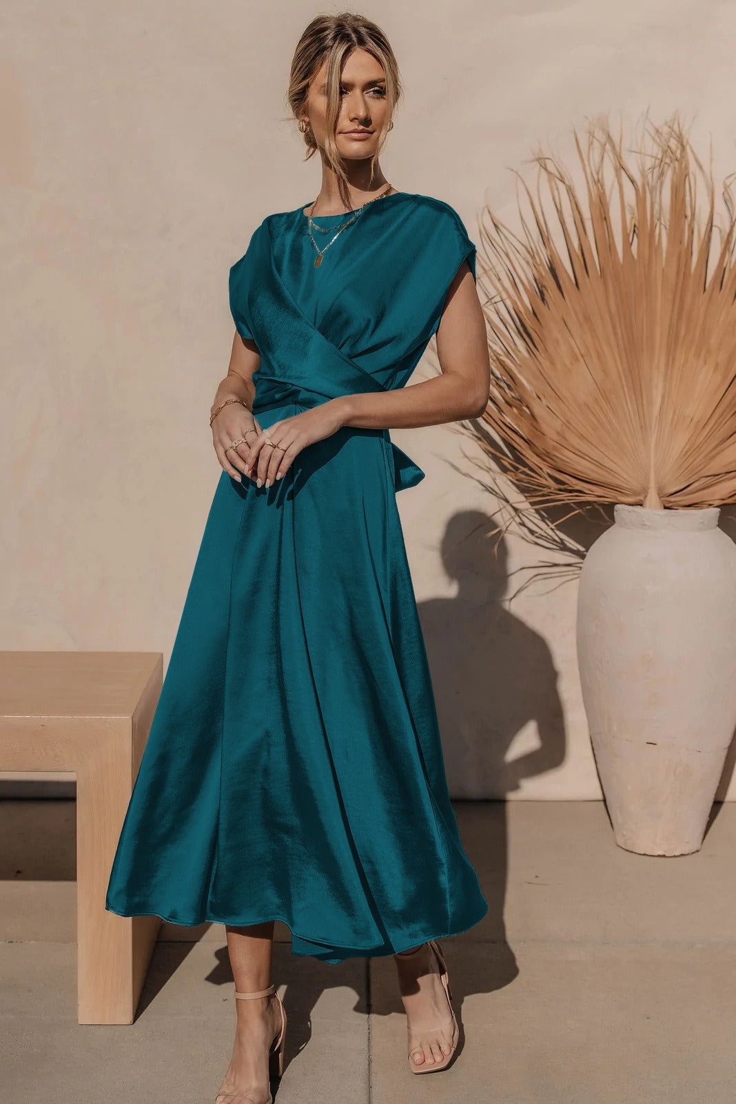 Beautiful Formal Midi Party Dress