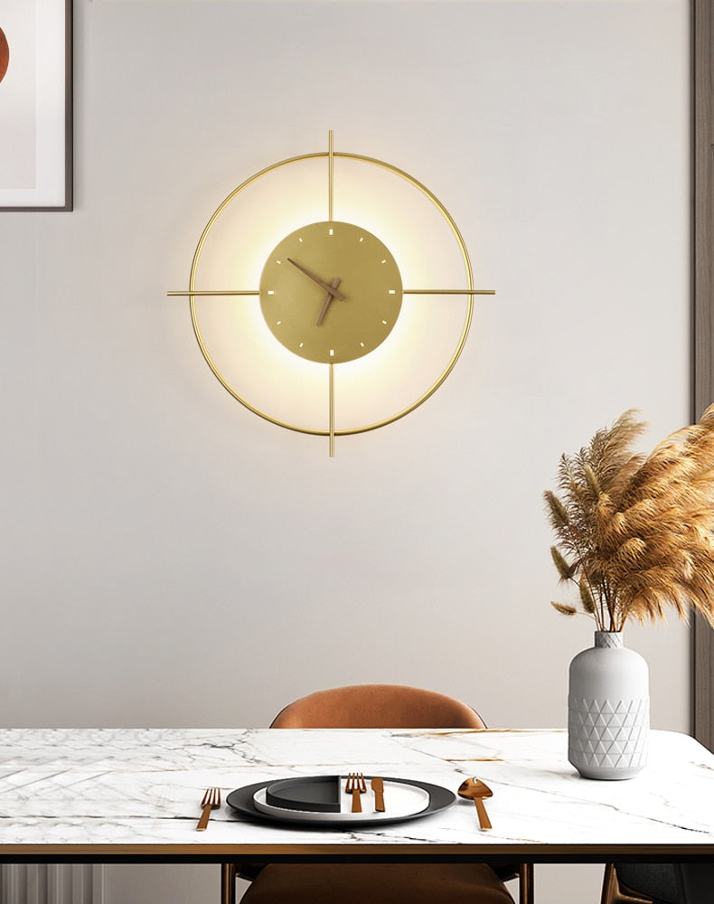 Elegant Crystal Round Wall Clock - Glamry
